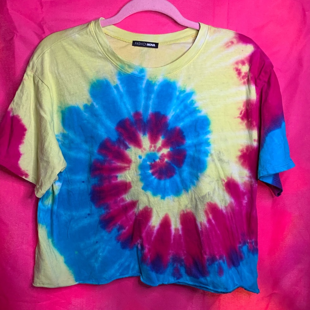 Fashion Nova Tie Dye Cropped Shirt